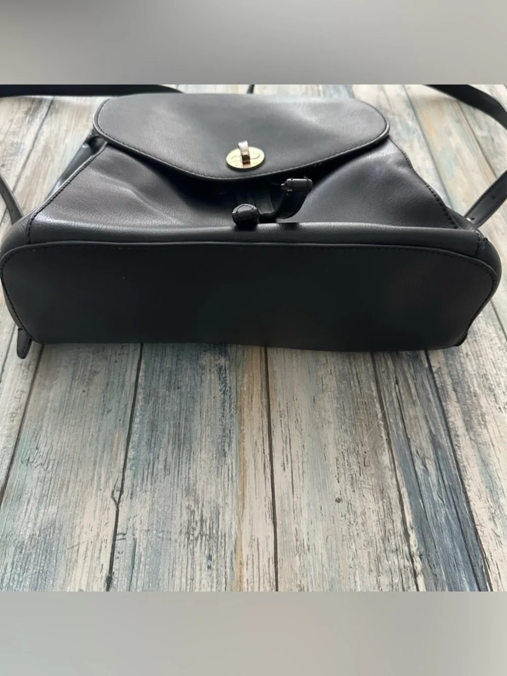 MICHAEL Michael Kors Leather Rivington MD Backpack Turn Lock 38T8XR6B2L Black